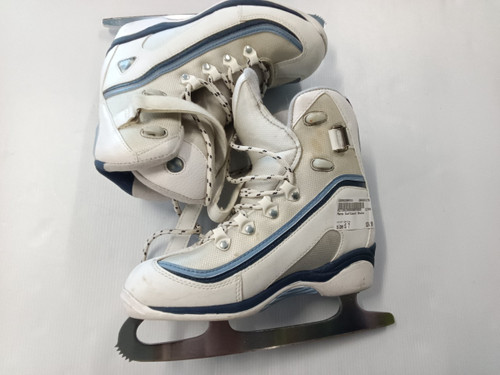Vist Large View of Product Image Which is Used Mens Softboot Skate White Senior 7