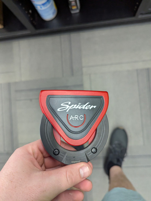Vist Large View of Product Image Which is Used Taylormade SPIDER ARC Mens Putter RH