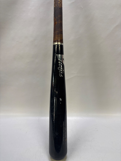 Vist Large View of Product Image Which is Used Victus JC24 BB/SB Wood Bat 33"