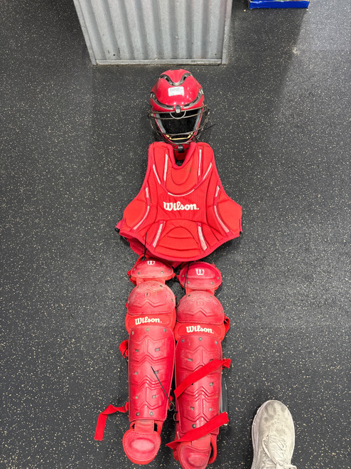 Vist Large View of Product Image Which is Used Wilson CATCHERS SET Catchers Helmet w/Mask Red One Size
