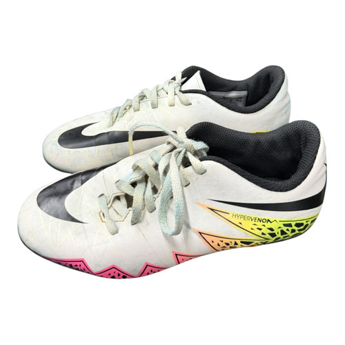 Vist Large View of Product Image Which is Used Nike HYPER VENOM Soccer Cleats White Junior 01.5
