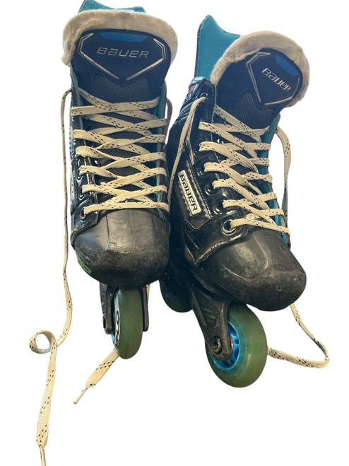 Vist Large View of Product Image Which is Used Bauer XLP ADJUSTABLE SIZE 11-1 Child Aggressive Skates Royal Blue Adjustable