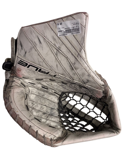 Vist Large View of Product Image Which is Used True L20.2 Senior Goalie Catcher White