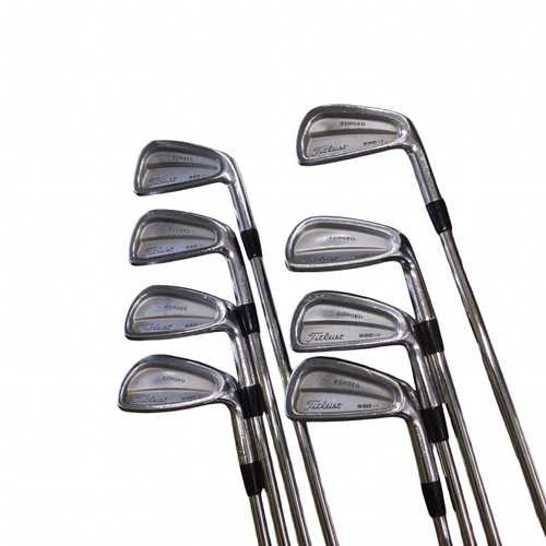 Vist Large View of Product Image Which is Used Titleist 690-CB Mens Iron Set RH 2I-9I