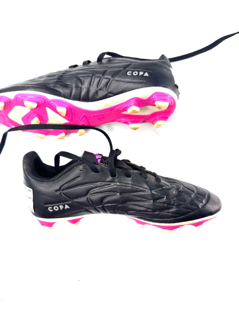 Vist Large View of Product Image Which is Used Adidas Soccer Cleats Black Junior 04