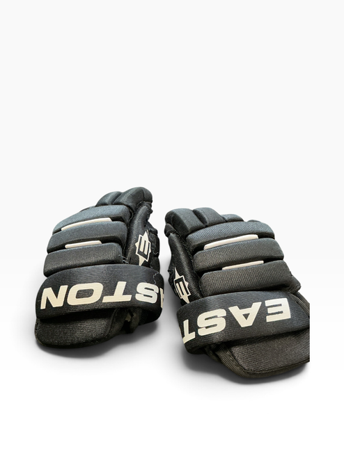 Vist Large View of Product Image Which is Used Easton SYNERGY Youth Gloves Black 8"