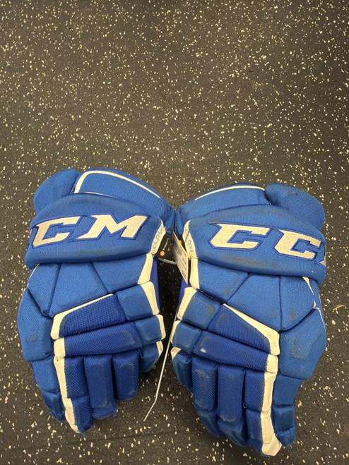 Vist Large View of Product Image Which is Used CCM TACKS 980 Senior Gloves Royal Blue 13"