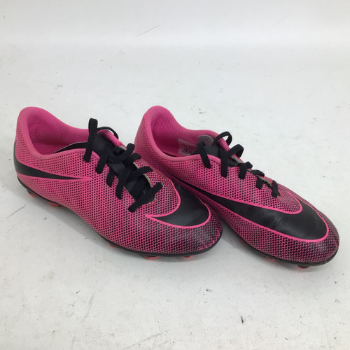 Vist Large View of Product Image Which is Used Nike BRAVATA JR 3.0 SOCCER CLEAT Soccer Cleats Pink Junior 03