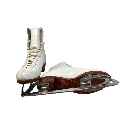 Vist Large View of Product Image Which is Used Riedell FIGURE SKATES WomensFigure Skate White Senior 6