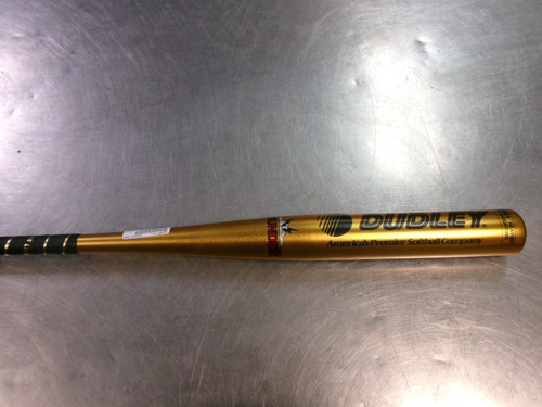 Vist Large View of Product Image Which is Used Dudley HEAT BB/SB Slowpitch Bat 34"