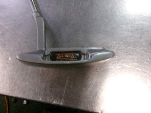 Vist Large View of Product Image Which is Used LABORORS Mens Putter RH