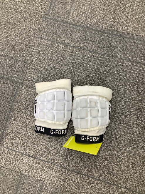 Vist Large View of Product Image Which is Used G FORM ARM PAD Lacrosse Arm Pads/Guards White SM