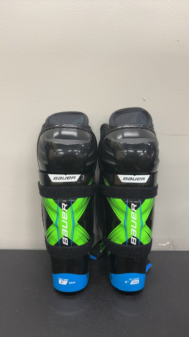 Vist Large View of Product Image Which is New Bauer BAUER X SHIN GUARD Youth Shin Guards None 9"