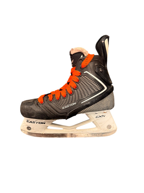 Vist Large View of Product Image Which is Used Easton MAKO M7 EE SKATES Intermediate Hockey Skate Intermediate 5.0
