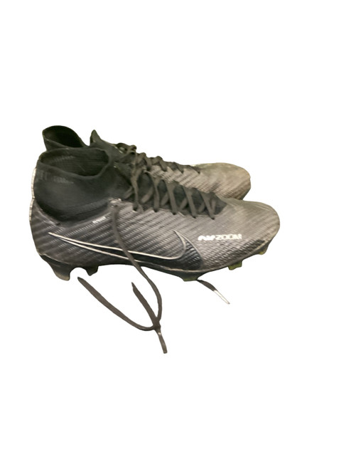 Vist Large View of Product Image Which is Used Nike Soccer Cleats Black Junior 02