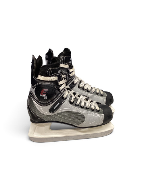Vist Large View of Product Image Which is Used CCM E8 Senior Hockey Skate Senior 7