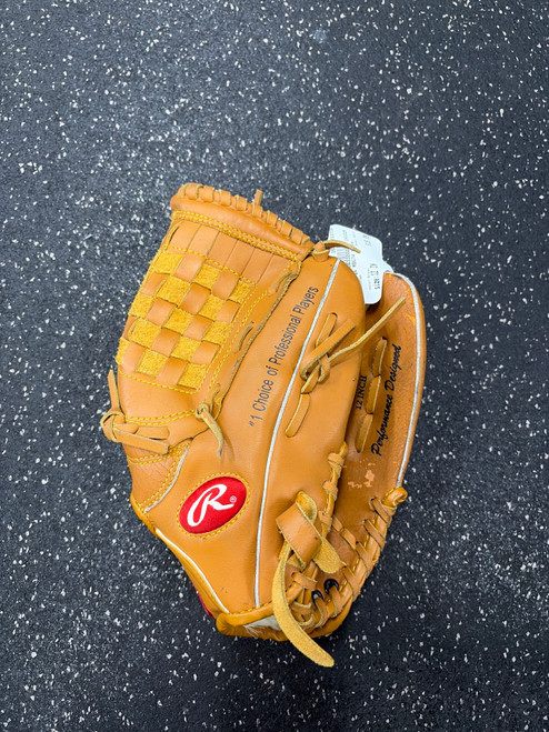 Vist Large View of Product Image Which is Used Rawlings RBG74 BB/SB Glove RH Throw Brown 12"