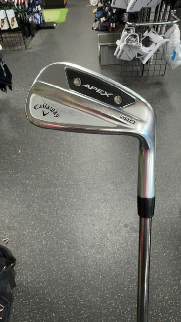 Vist Large View of Product Image Which is Used Callaway APEX PRO Mens Individual Iron RH 9 Iron