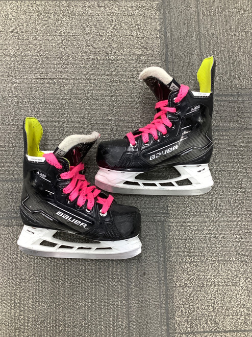 Vist Large View of Product Image Which is Used Bauer M50 PRO Youth Hockey Skate Youth 12.0