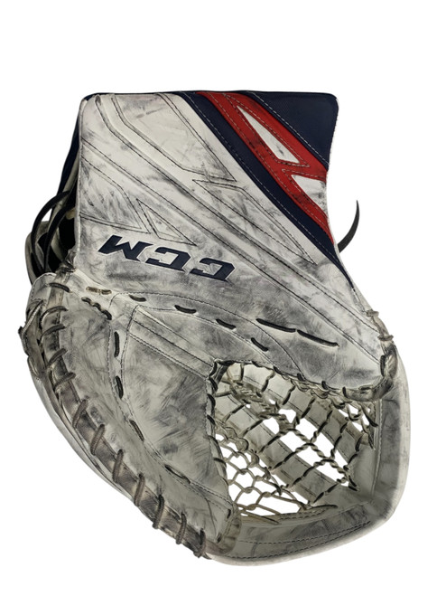 Vist Large View of Product Image Which is Used CCM E FLEX 4.9 Senior Goalie Catcher White/Navy/Red