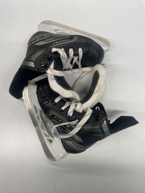 Vist Large View of Product Image Which is Used CCM TACKS Youth Hockey Skate Youth 10.0