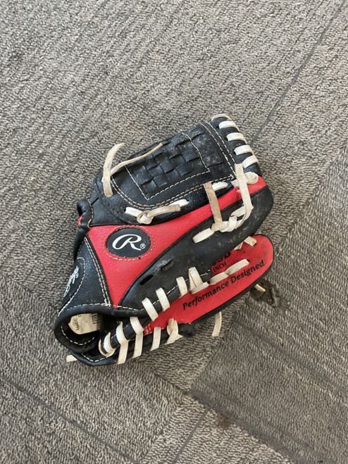 Vist Large View of Product Image Which is Used Rawlings PLAYER SERIES BB/SB Glove RH Throw Red 8"