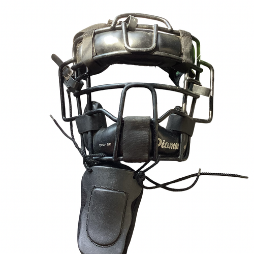 Vist Large View of Product Image Which is Used Diamond UMPIRE Umpire Mask