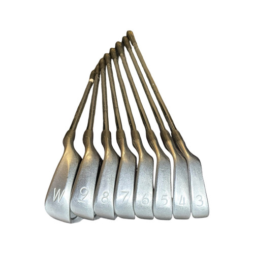 Vist Large View of Product Image Which is Used Ping EYE 2 RED DOT Mens Iron Set RH 3I-PW