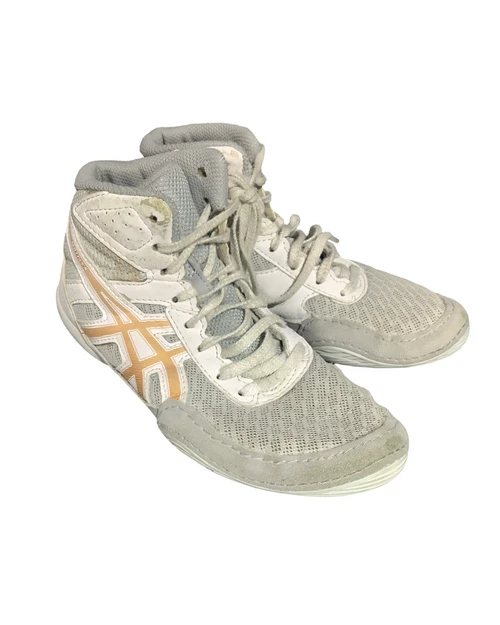 Vist Large View of Product Image Which is Used Asics Wrestling Shoes White Junior 01