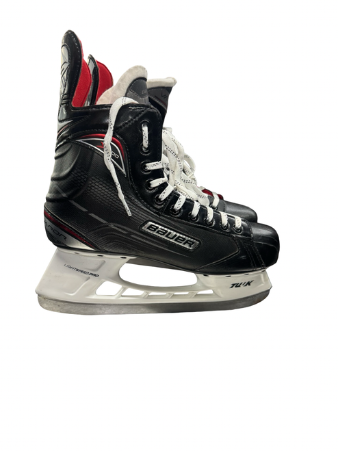 Vist Large View of Product Image Which is Used Bauer VAPOR X400 Senior Hockey Skate Senior 8
