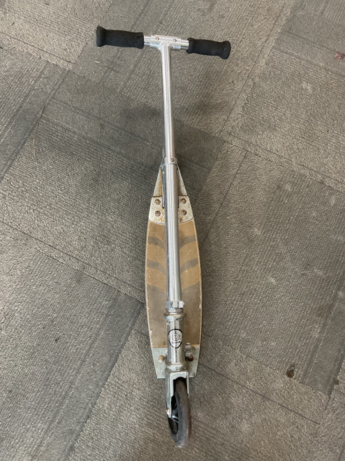 Vist Large View of Product Image Which is Used Razor 2 WHEEL SCOOTER Scooter Grey