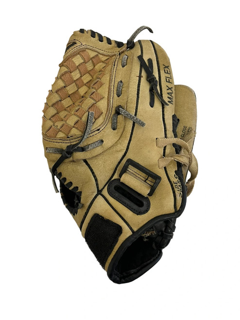 Vist Large View of Product Image Which is Used Mizuno Prospect 11.5" RH Throw Baseball Glove *Missing Velcro Strap*