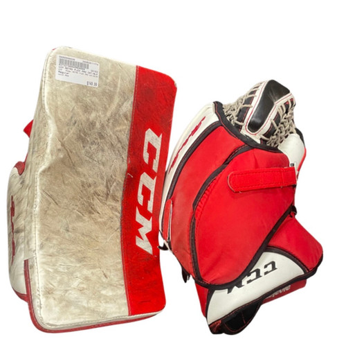 Vist Large View of Product Image Which is Used CCM RETRO FLEX PRO CAT/BLKR Senior Goalie Catcher Red