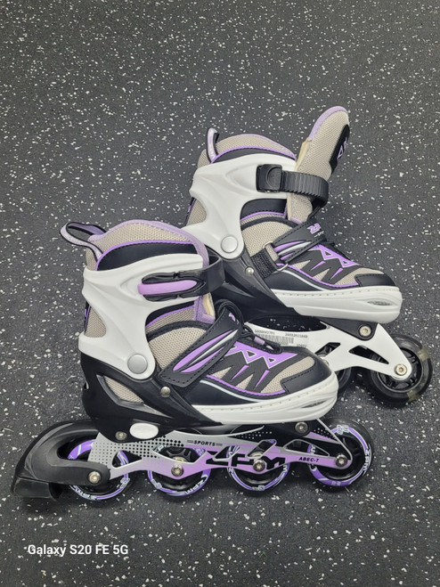 Vist Large View of Product Image Which is Used ZPM SPORTS ABEC 7 Junior Aggressive Skates Black Junior 03