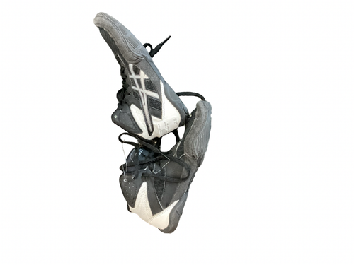 Vist Large View of Product Image Which is Used Asics Wrestling Shoes Black Youth 13.0