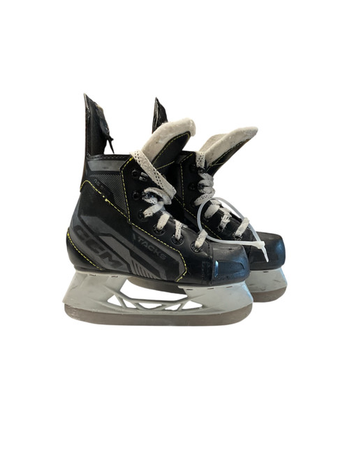 Vist Large View of Product Image Which is Used CCM AS550 SZ Y 11 Youth Hockey Skate Youth 11.0