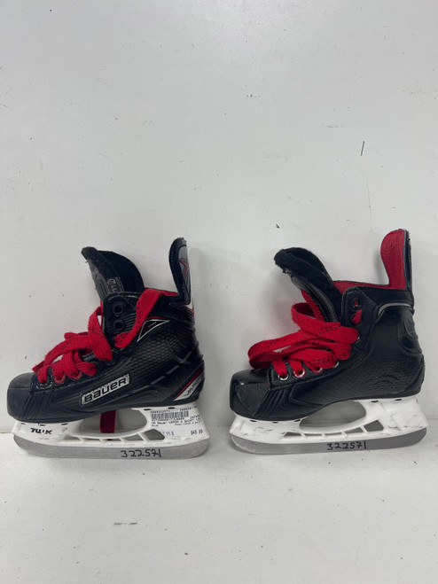 Vist Large View of Product Image Which is Used Bauer VAPOR X SHIFT Youth Hockey Skate Youth 11.5