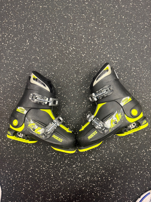 Vist Large View of Product Image Which is Used Roces IDEA UP 19.0-22.0 Boys DH Ski Boot Black 190 MP - Y12