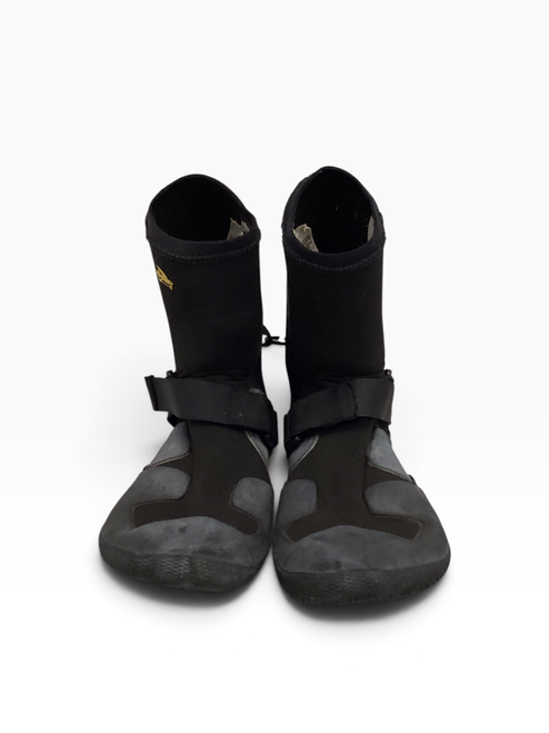 Vist Large View of Product Image Which is Used Patagonia Booties Senior 9