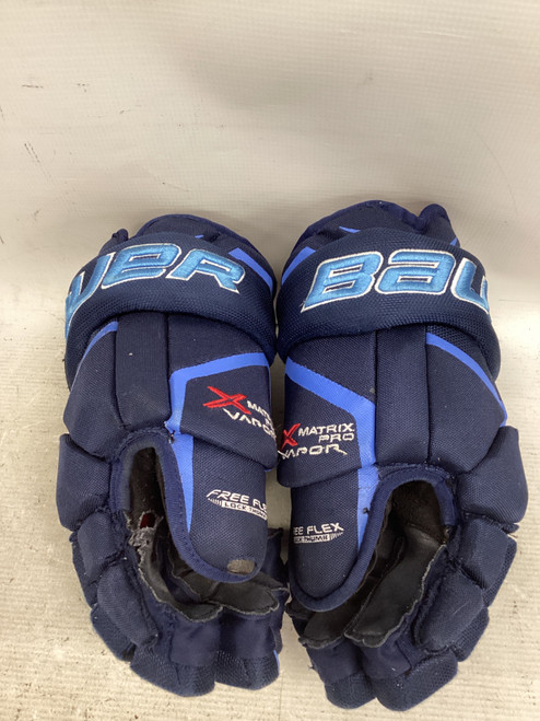 Vist Large View of Product Image Which is Used Bauer VAPOR MATRIX PRO Senior Gloves None 14"