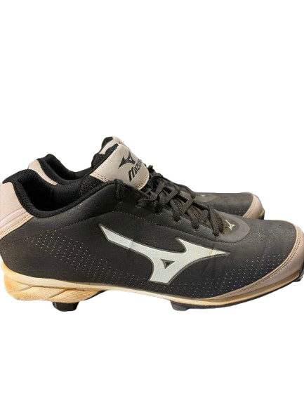 Vist Large View of Product Image Which is Used Mizuno MIZUNO MOLDED CLEATS SZ 13 BB/SB Cleats Black And White Senior 13