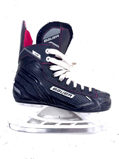 Vist Large View of Product Image Which is Used Bauer NS INT SZ 5 Intermediate Hockey Skate Intermediate 5.0