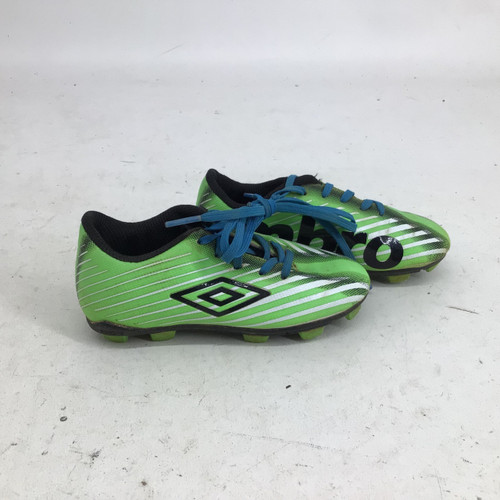 Vist Large View of Product Image Which is Used Umbro YOUTH 9 SOCCER CLEATS Soccer Cleats Green Youth 09.0