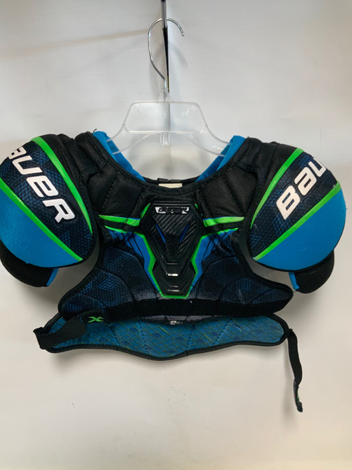 Vist Large View of Product Image Which is Used Bauer X Junior Shoulder Pads MD