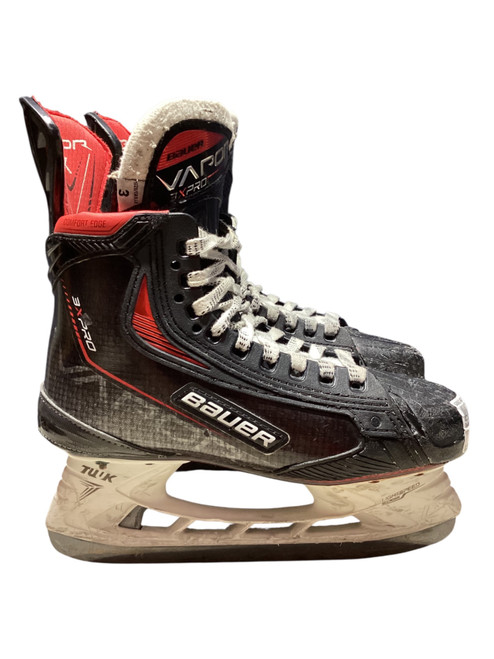 Vist Large View of Product Image Which is Used Bauer VAPOR 3X PRO Junior Hockey Skate Junior 03
