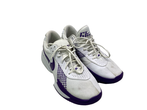 Vist Large View of Product Image Which is Used Nike GT CUT ACADEMY TB WHT Basketball Shoes M Purple And White Senior 11