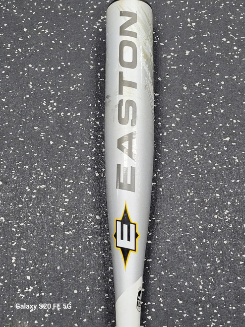 Vist Large View of Product Image Which is Used Easton CYCLONE BB/SB Youth Bat 29"