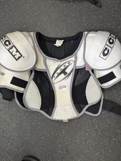Vist Large View of Product Image Which is Used CCM 652 Senior Shoulder Pads LG