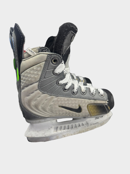 Vist Large View of Product Image Which is Used Nike FLEXLITE 9 Youth Hockey Skate Youth 11.0