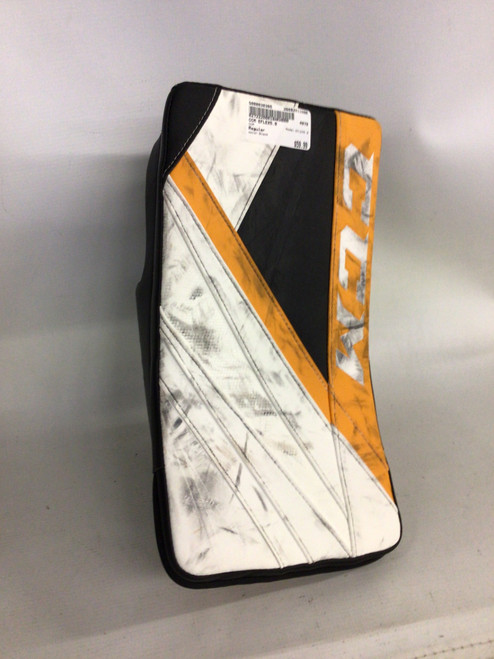 Vist Large View of Product Image Which is Used CCM EFLEX5.9 Inter Goalie Blocker Black
